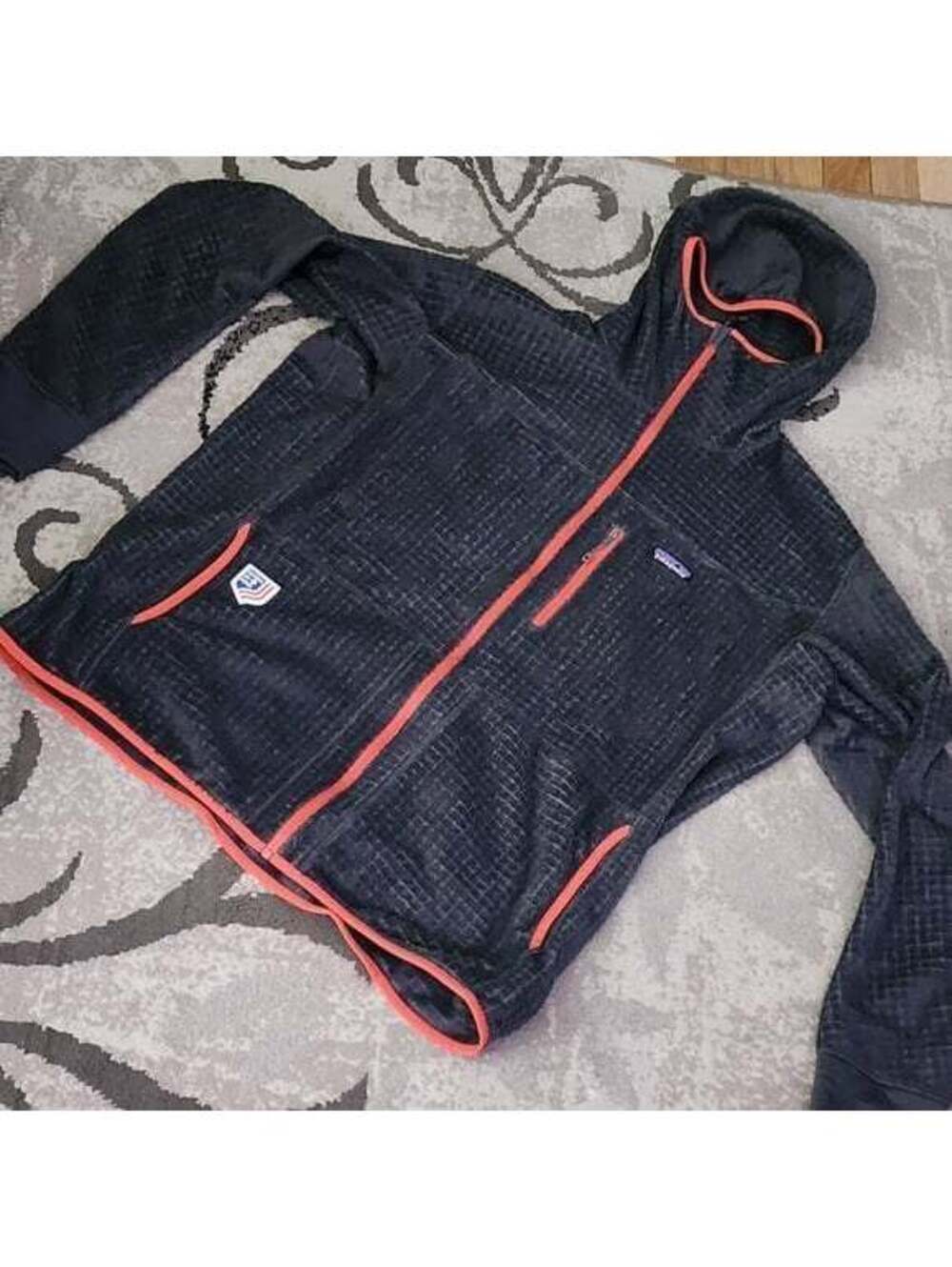 **RARE** Vintage Patagonia national ski patrol reversible R3 fleece jacket